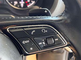 Audi A3 1.4 TFSI e-tron Sportback e-S Tronic Euro 6 5dr 8.8kWh