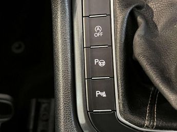 Volkswagen Tiguan 1.5 TSI R-Line DSG Euro 6 (s/s) 5dr