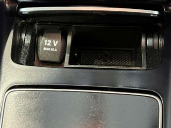 Mercedes-Benz CLA 1.6 CLA180 AMG Line Edition Shooting Brake 7G-DCT Euro 6 (s/s) 5