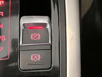 Audi A6 Saloon 2.0 TDI ultra S line S Tronic Euro 6 (s/s) 4dr