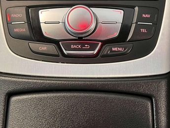 Audi A6 Saloon 2.0 TDI ultra S line S Tronic Euro 6 (s/s) 4dr