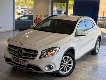 Mercedes-Benz GLA 1.6 GLA200 SE (Executive) 7G-DCT Euro 6 (s/s) 5dr