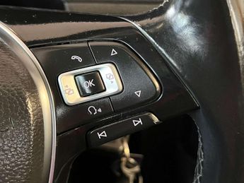 Volkswagen Golf 1.5 TSI EVO BlueMotion Tech SE Nav DSG Euro 6 (s/s) 5dr