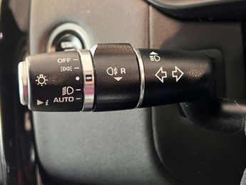 Land Rover Discovery 2.0 SD4 S Auto 4WD Euro 6 (s/s) 5dr