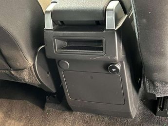 Land Rover Discovery 2.0 SD4 S Auto 4WD Euro 6 (s/s) 5dr