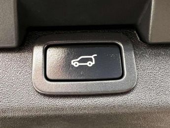 Land Rover Discovery 2.0 SD4 S Auto 4WD Euro 6 (s/s) 5dr