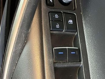 Toyota Corolla 2.0 VVT-h Excel Touring Sports CVT Euro 6 (s/s) 5dr