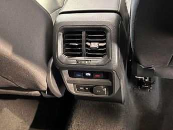 Volkswagen Tiguan Allspace 2.0 TDI SEL DSG 4Motion Euro 6 (s/s) 5dr