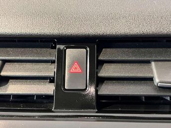 Land Rover Discovery 2.0 SD4 SE Auto 4WD Euro 6 (s/s) 5dr