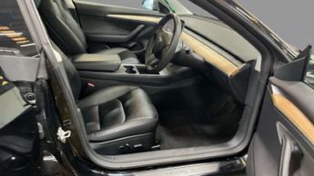 TESLA MODEL 3 (Dual Motor) Long Range Saloon 4dr Electric Auto 4WDE (346 ps)