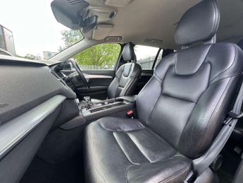 VOLVO XC90 2.0 XC90 Momentum D5 PowerPulse AWD Auto 4WD 5dr