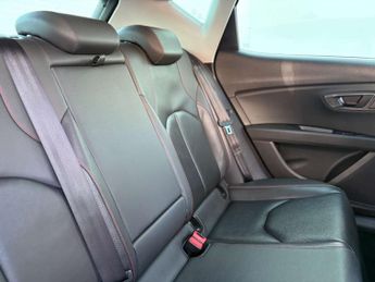 SEAT Leon 2.0 Leon FR Sport TSi Semi-Auto 5dr