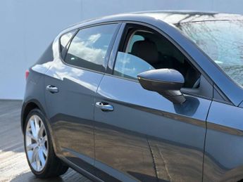 SEAT Leon 2.0 Leon FR Sport TSi Semi-Auto 5dr