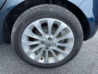VAUXHALL CORSA 1.4 Corsa SE Auto 5dr
