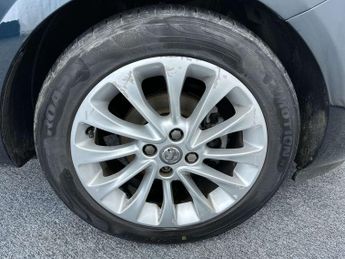 VAUXHALL CORSA 1.4 Corsa SE Auto 5dr
