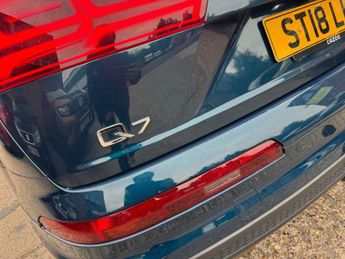 Audi Q7 3.0 TDI V6 S line Tiptronic quattro Euro 6 (s/s) 5dr