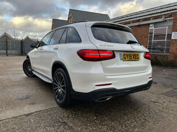 Mercedes-Benz GLC 2.0 GLC250 AMG Line (Premium) G-Tronic+ 4MATIC Euro 6 (s/s) 5dr