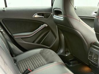 Mercedes-Benz A-CLASS 1.5 A 180 D AMG Line Premium Auto 5dr