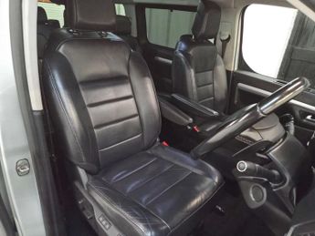 Peugeot TRAVELLER 2.0 Traveller Allure Standard Blue HDi Auto 5dr
