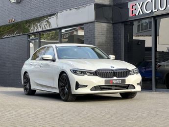 BMW 320 2.0 320d SE Saloon + SAT NAV + LEATHER 4dr Diesel Auto Euro 6 (s