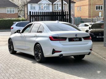 BMW 3 Series 2.0 320d SE Saloon + SAT NAV + LEATHER 4dr Diesel Auto Euro 6 (s