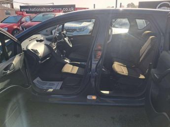 Vauxhall MERIVA 1.7 Meriva Exclusive AC CDTi Auto 5dr