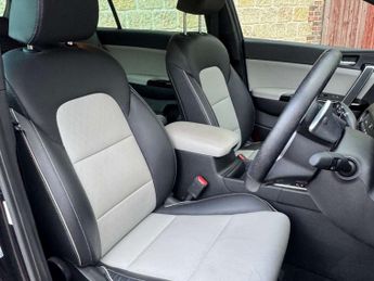 KIA SPORTAGE 1.6 CRDi MHEV GT-Line 4WD AUTO 5dr