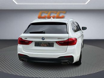 BMW 5 SERIES 2.0 520d xDrive M Sport Auto 4WD 5dr