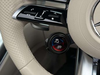 MERCEDES-BENZ SL 2.0 AMG SL 43 Touring + MHEV Auto 2dr