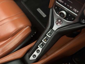 MCLAREN 720S 4.0 720s V8 Semi-Auto 2dr