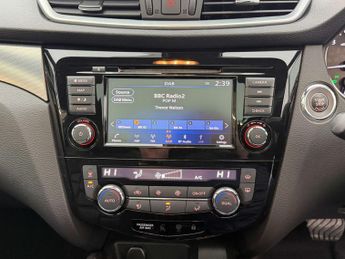 Nissan QASHQAI 1.3 Qashqai Tekna+ DiG-T Semi-Auto 5dr