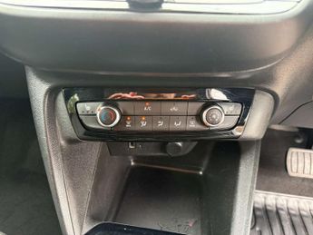 Vauxhall Corsa 1.2 Corsa SE Premium T Auto 5dr