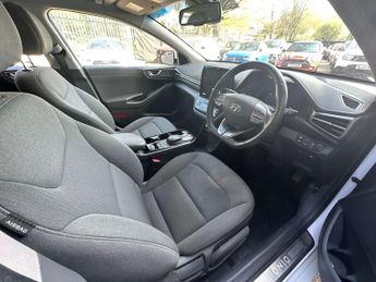 HYUNDAI IONIQ IONIQ Premium BEV 5dr