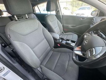HYUNDAI IONIQ IONIQ Premium BEV 5dr
