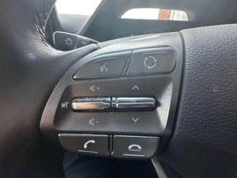 HYUNDAI IONIQ IONIQ Premium BEV 5dr