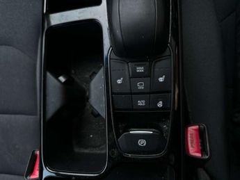 HYUNDAI IONIQ IONIQ Premium BEV 5dr