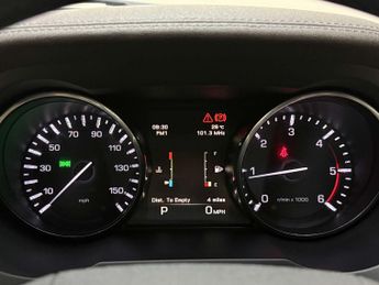 Land Rover RANGE ROVER EVOQUE 2.2 Range Rover Evoque Pure Tech SD4 Auto 4WD 5dr