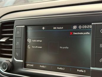 PEUGEOT TRAVELLER 2.0 Traveller Allure Compact Blue HDi Auto 5dr