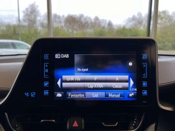 TOYOTA C-HR 1.8 C-HR Excel HEV CVT 5dr