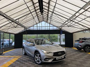 Infiniti Q30 1.6 Q30 Luxe 5dr