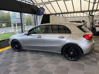 MERCEDES-BENZ A-CLASS 1.5 A 180 SE D Auto 5dr