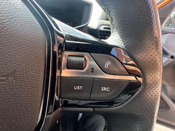 PEUGEOT 2008 2008 GT Premium EV 5dr