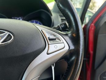 HYUNDAI IX20 1.6 ix20 SE Auto 5dr