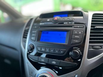 HYUNDAI IX20 1.6 ix20 SE Auto 5dr