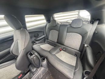 MINI HATCH Cooper S Electric Level 2 3dr