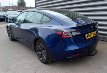 TESLA MODEL 3 Model 3 Standard Range + 4dr