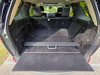 LAND ROVER DISCOVERY 3.0 Discovery HSE TD6 Auto 4WD 5dr