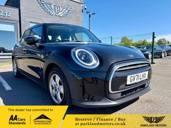 MINI Hatch 1.5 Cooper Classic 5dr