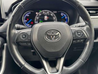 TOYOTA RAV4 2.5 RAV4 Dynamic HEV CVT 4WD 5dr