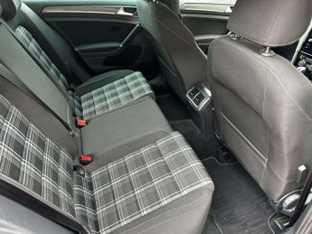 Volkswagen GOLF 2.0 Golf GTD TDI Semi-Auto 5dr